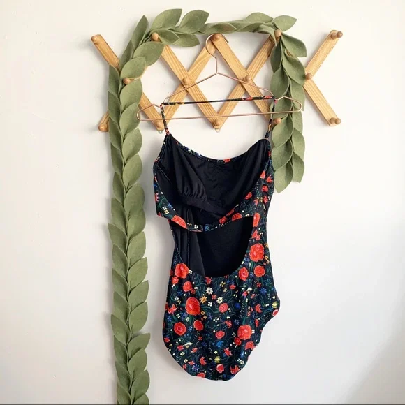 J. Crew Bandeau Floral Swimsuit - Picture 5 of 7